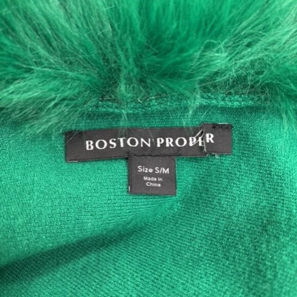 Boston Proper Faux Fur Tie Waist Poncho Size S/M NWOT Christmas Green - Picture 9 of 12